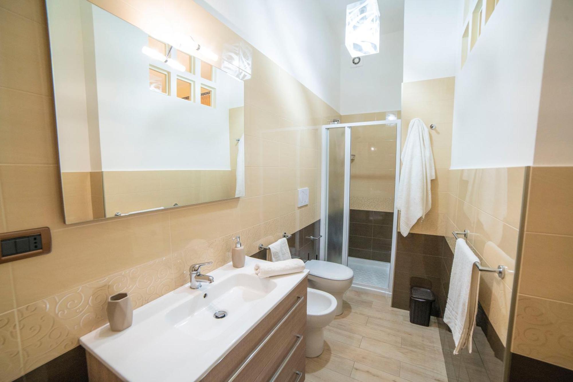 B&B A Due Passi Otranto Exterior photo